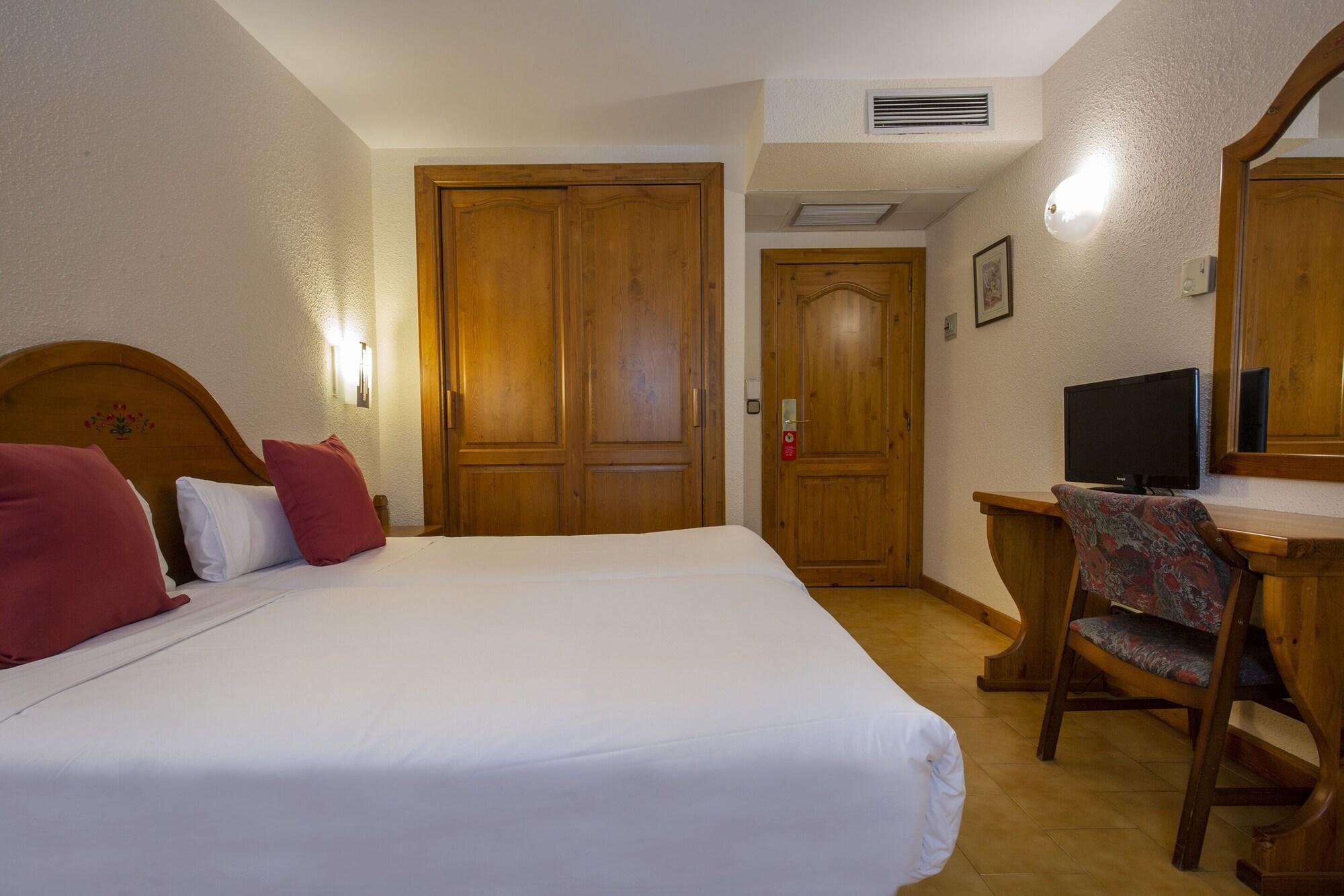 Hotel Sant Gothard Arinsal Exteriör bild